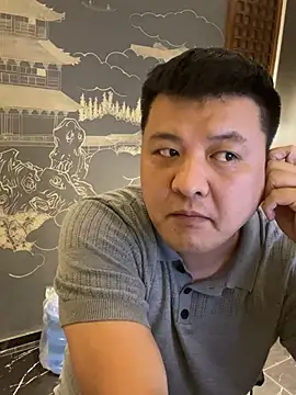 zhang1118's Live XXX Chat