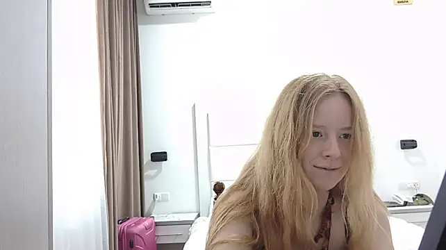KateVibe_01: απευθείας συνομιλία ΧΧΧ