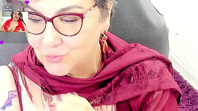 cataleya_mom's Live XXX Chat