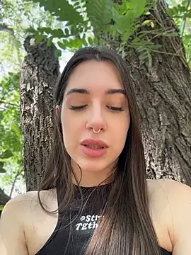BOOMFOXY Live XXX-chat