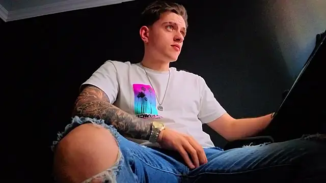 FelixStarkk 现场XXX聊天