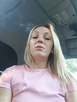 Yourblonde_69 Live XXX-Chat