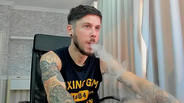 JonahShaw Live XXX-Chat