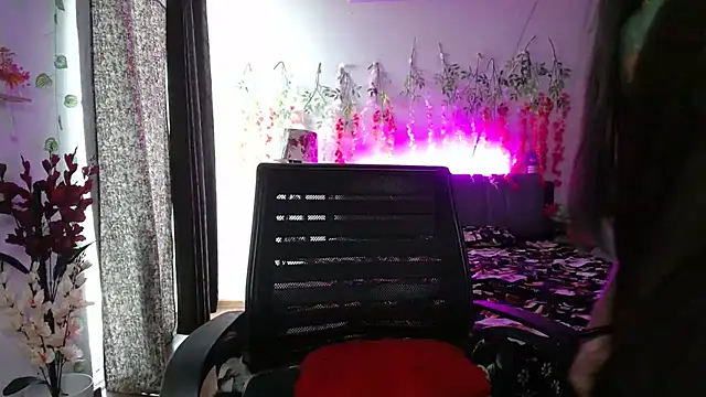 _Shanvii_'s Live XXX Chat