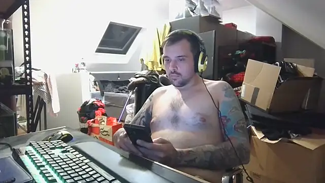 Smiley_bear_ Chat XXX live