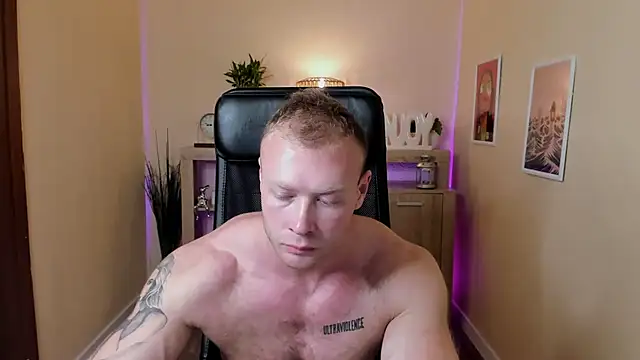 Alex_Knoxx XXX чат на живо