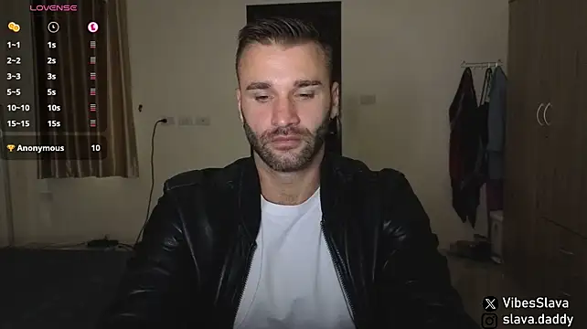 DaddySlava 现场XXX聊天