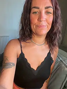 Chat XXX en directo de TheGirlNextDoor_33