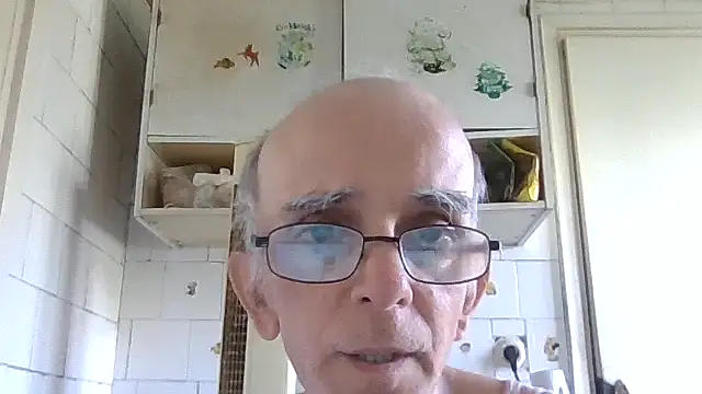 mariusica1@xh 即時 XXX 聊天