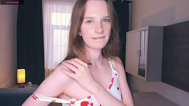 JoneTonic Chat XXX live