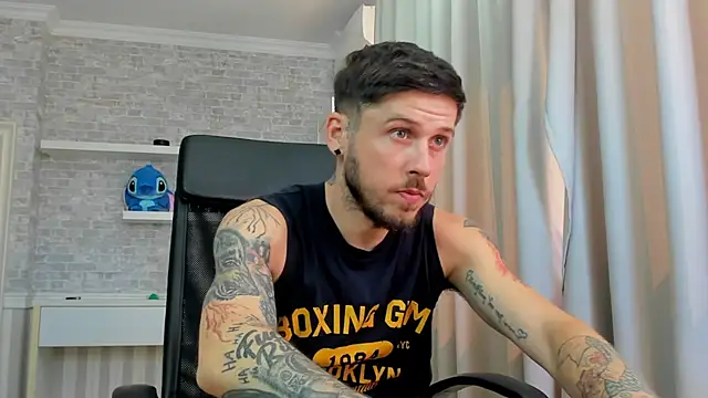 JonahShaw 라이브 XXX 채팅