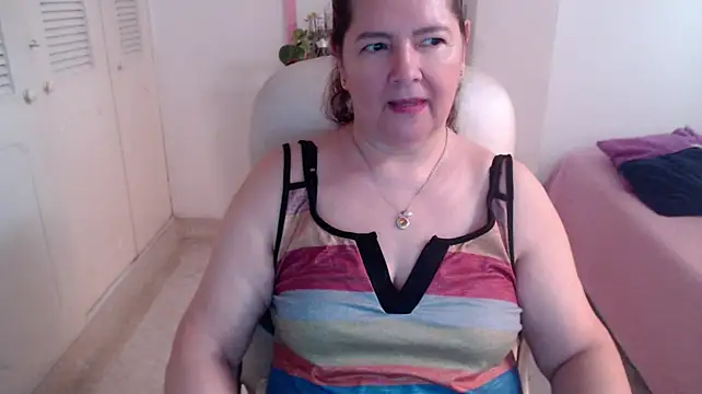 leonela_69 লাইভ XXX চ্যাট
