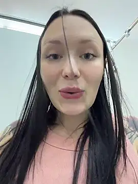 EliteBitch Adlı Modelin Canlı XXX Sohbeti