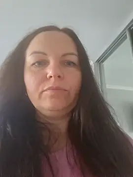Meri_a Chat XXX live
