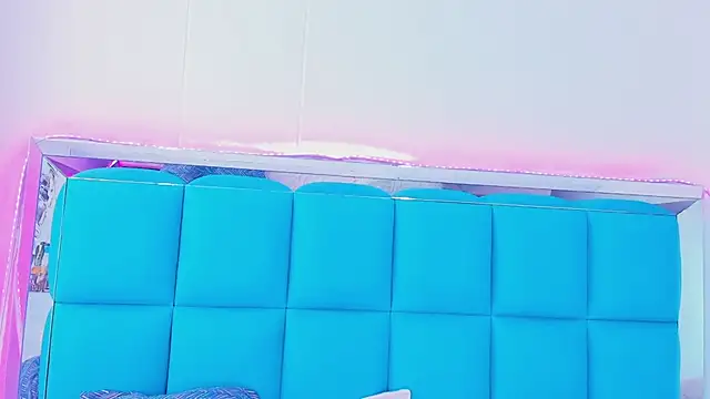 Channel_Mills – Live XXX-chat