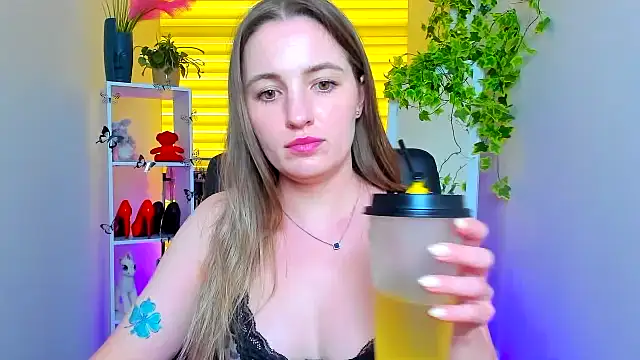 Chat +18 de Mila-moon ao vivo