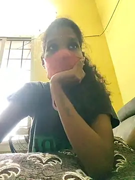 Shreya-telugupilla – Live XXX-chat