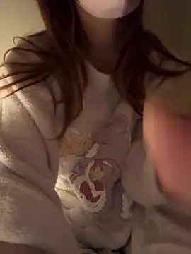 SUZU_1201 XXX  чат на живо