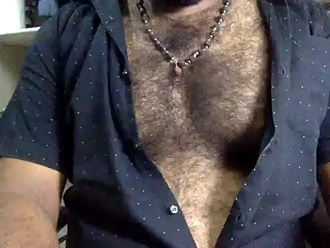 naughtydaddyy Adlı Modelin Canlı XXX Sohbeti