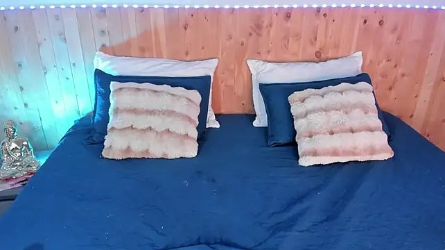 ChloeeSmiith XXX чат на живо