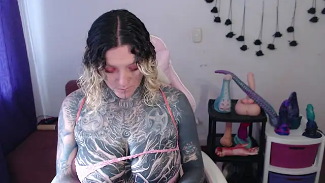 Živý XXX chat SLOPPYTITSS