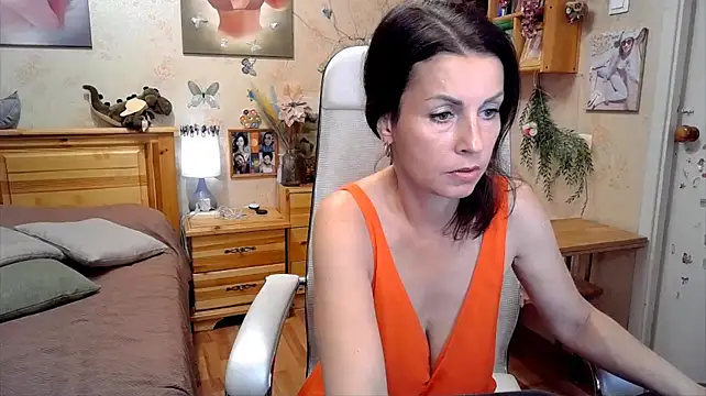 Kendra_Mom's Live XXX Chat