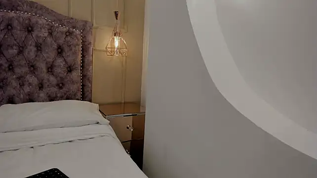 Charlie___Musk Pertunjukan Webcam