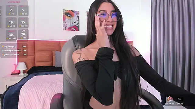 XXX chat uživo modela Dana_Paula