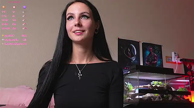 YaraAveiri Live XXX-Chat