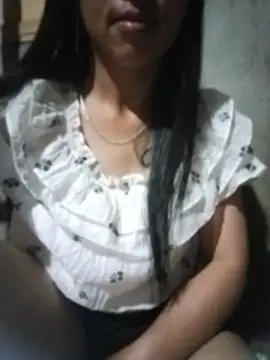 Chat XXX en directo de Helen-nn