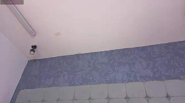 Emma_Burning_ – Live XXX-chat