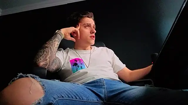 FelixStarkk Live XXX Chat