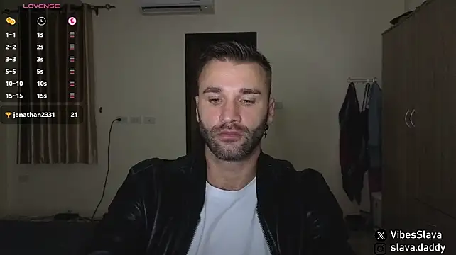 XXX chat uživo modela DaddySlava