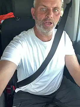 Pascal-1976n Live XXX chat