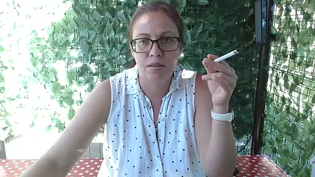 LadyHellene's Live XXX Chat