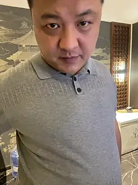 zhang1118 élő XXX-chatje