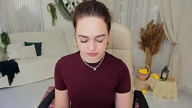 MiracleCurly Chat XXX live