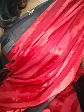 Tamilmallu-duskygirl03's Live XXX Chat