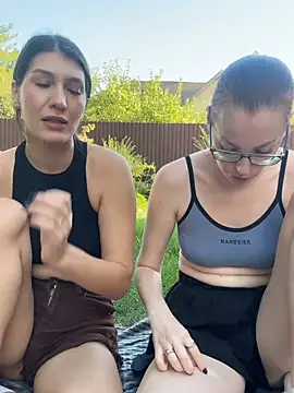 RussianGirls_ লাইভ XXX চ্যাট