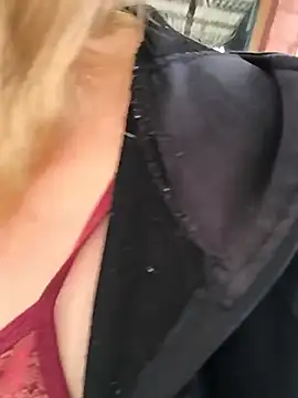 jusichka live XXX chat