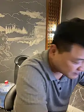 Chat +18 de zhang1118 ao vivo