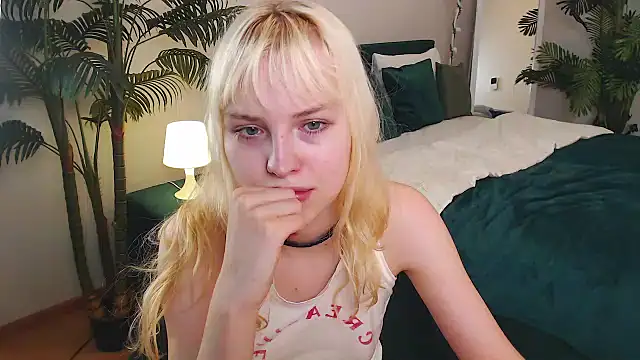 HannahHolliss: απευθείας συνομιλία ΧΧΧ