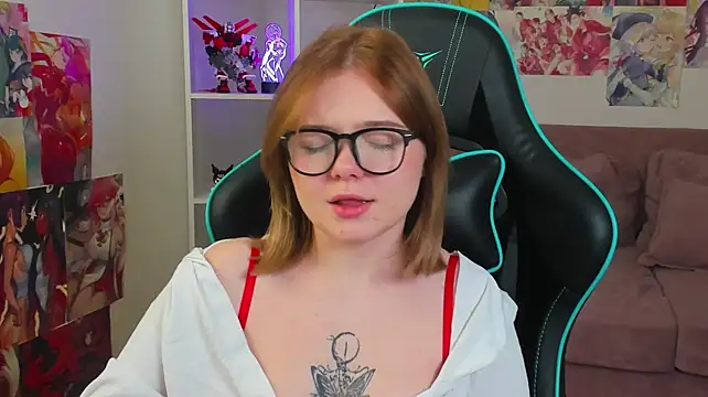 ElinaVale Live XXX-Chat