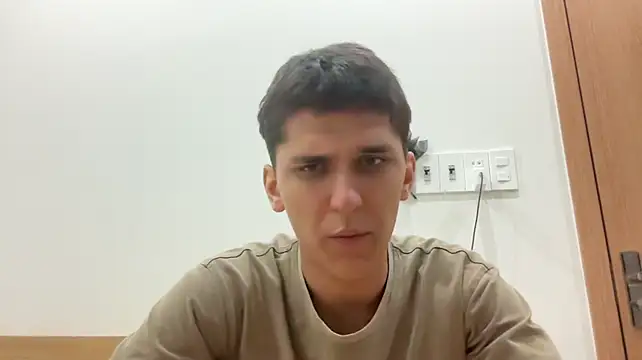 دردشة Adrian_Coles الجنسية المباشرة