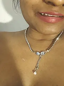 DIRTYSECRET_QUEEN_07 Live XXX-Chat