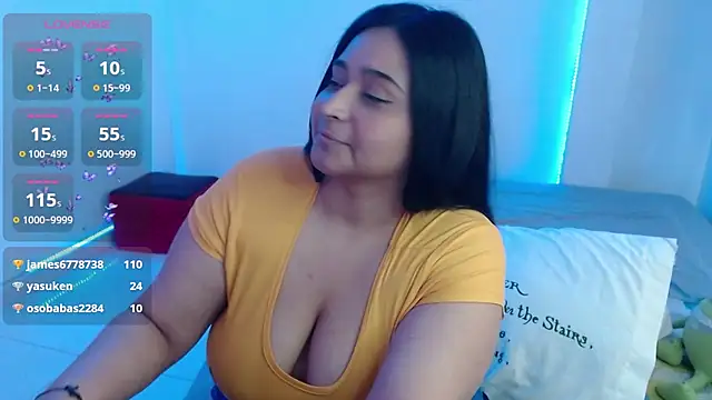 Alyson_17 Adlı Modelin Canlı XXX Sohbeti