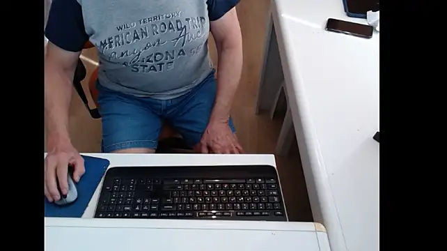 dutchpornking Adlı Modelin Canlı XXX Sohbeti