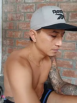 Онлайн чат XXX Andreesr