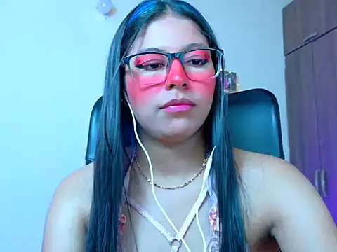 _ALLYSON18_ – Naživo XXX chat
