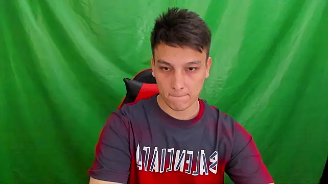 Justin_time111 XXX чат на живо